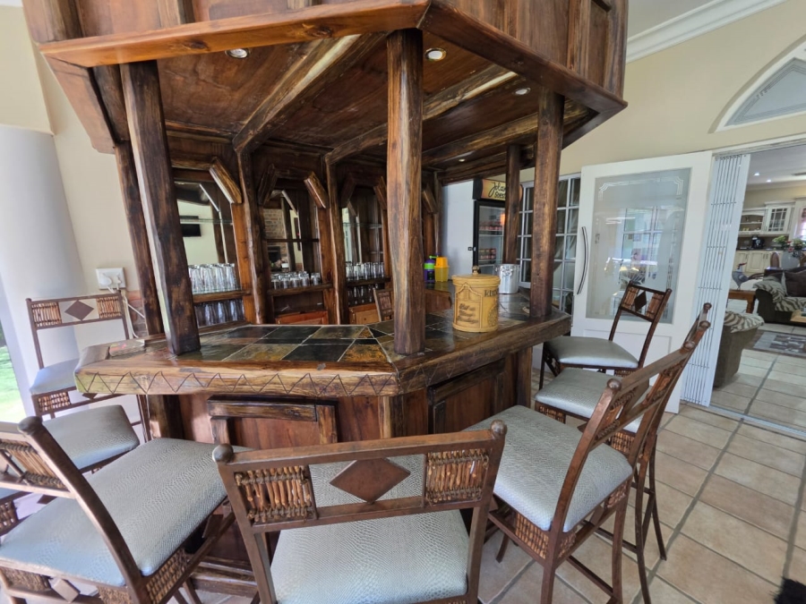 8 Bedroom Property for Sale in Riebeeckstad Free State